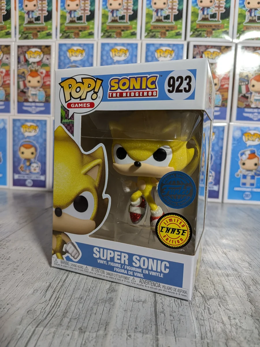 Funko pop Sonic the Hedgehog #923 - Super Sonic (Chase) – Image 2